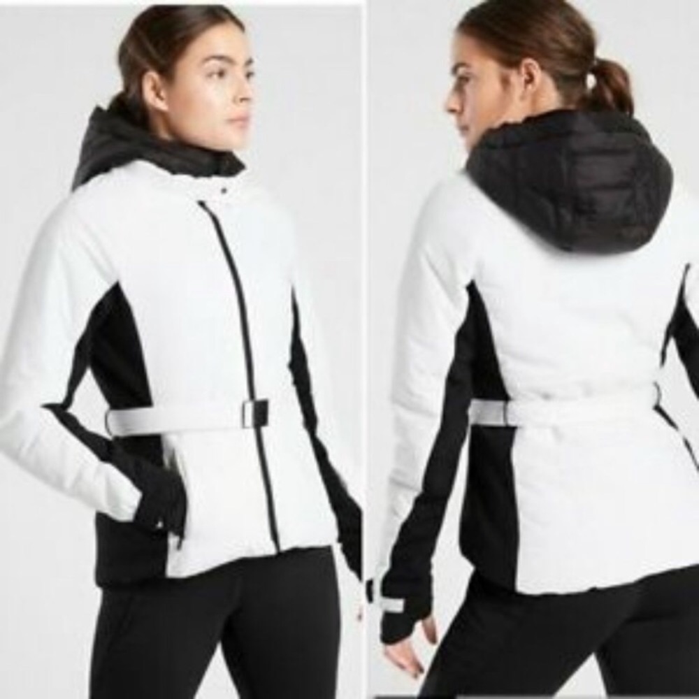 Athleta Grace Peak Jacket M NWT